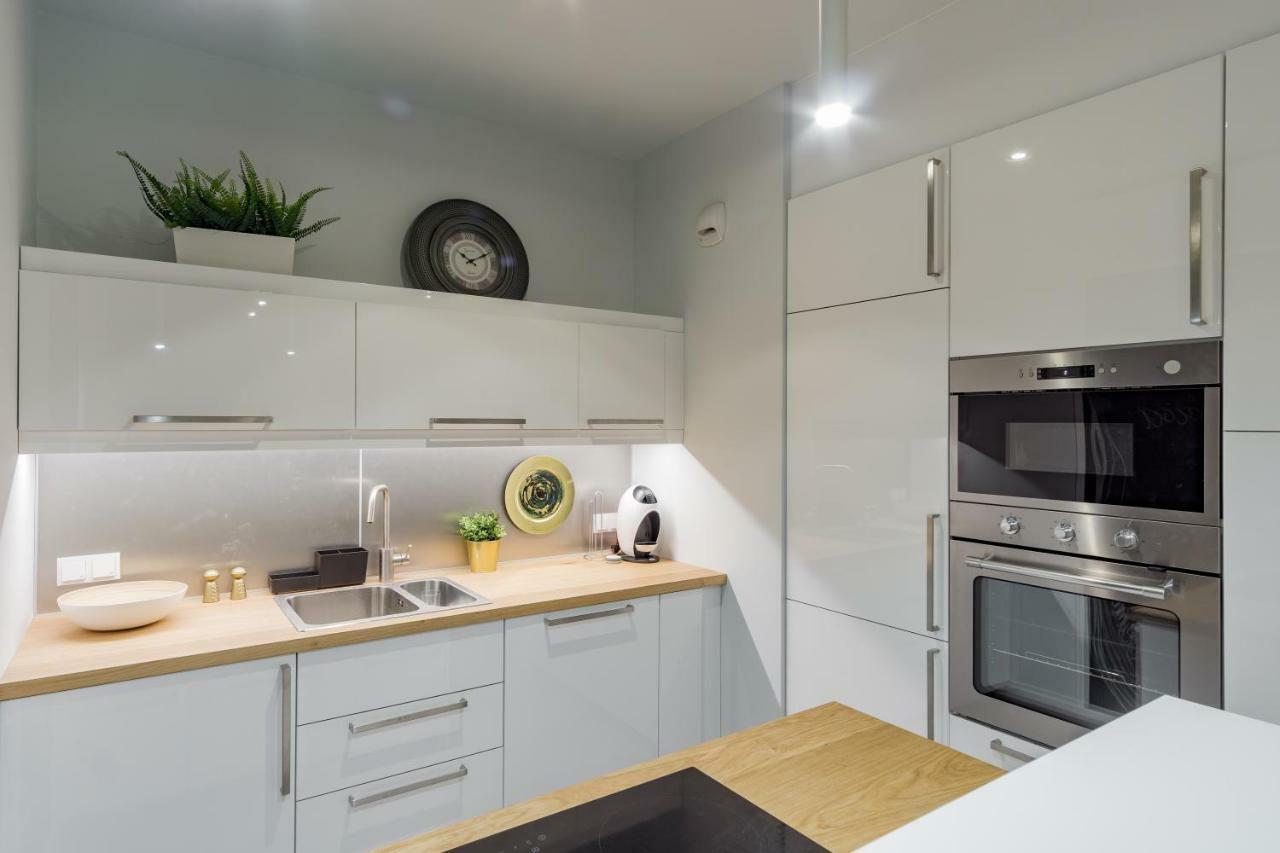 Mennica Residence Chic Apartment Βαρσοβία Εξωτερικό φωτογραφία