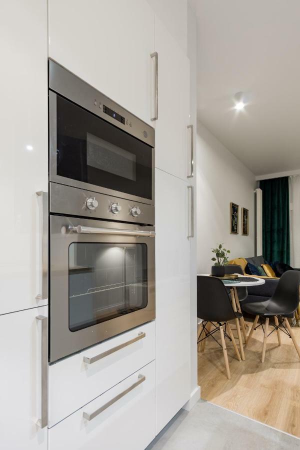 Mennica Residence Chic Apartment Βαρσοβία Εξωτερικό φωτογραφία